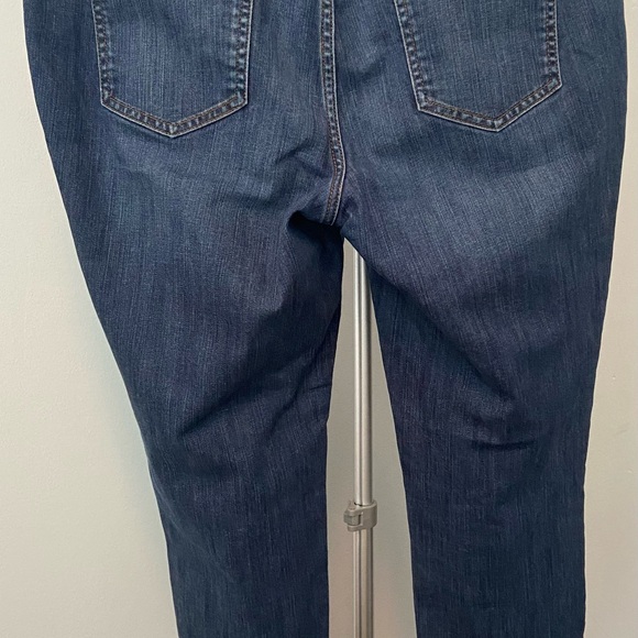 Chicos women’s jeans size 2.5 (14) - Picture 2 of 4